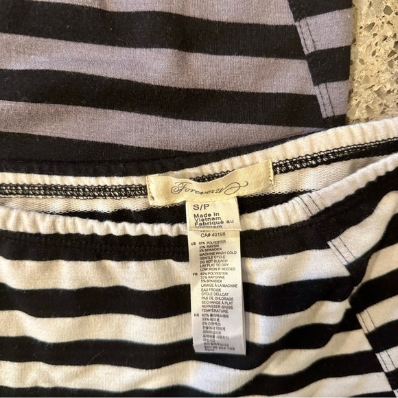 Forever 21 Striped Mini Skirt Set of 2 - Size S - Picture 2 of 8